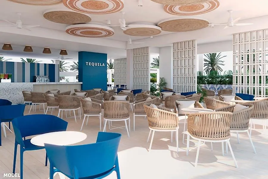 ***** Semesteranläggning (resort) Riu Latino Adults Only Hotell Cancún Mexiko